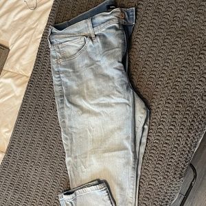 Express Skinny Jeans